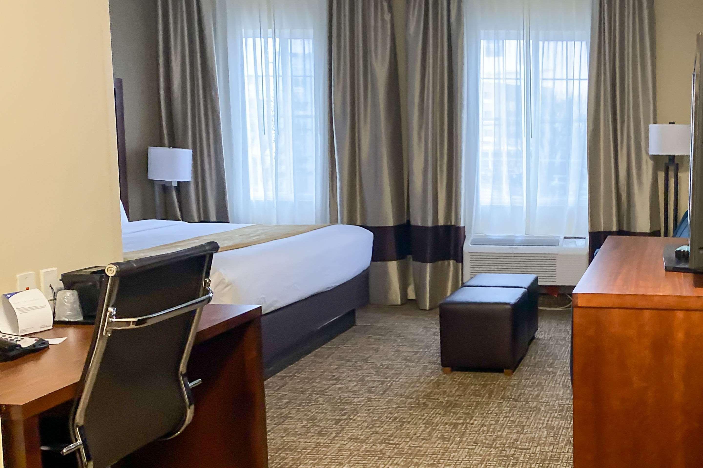 Comfort Suites Clarksville Zewnętrze zdjęcie