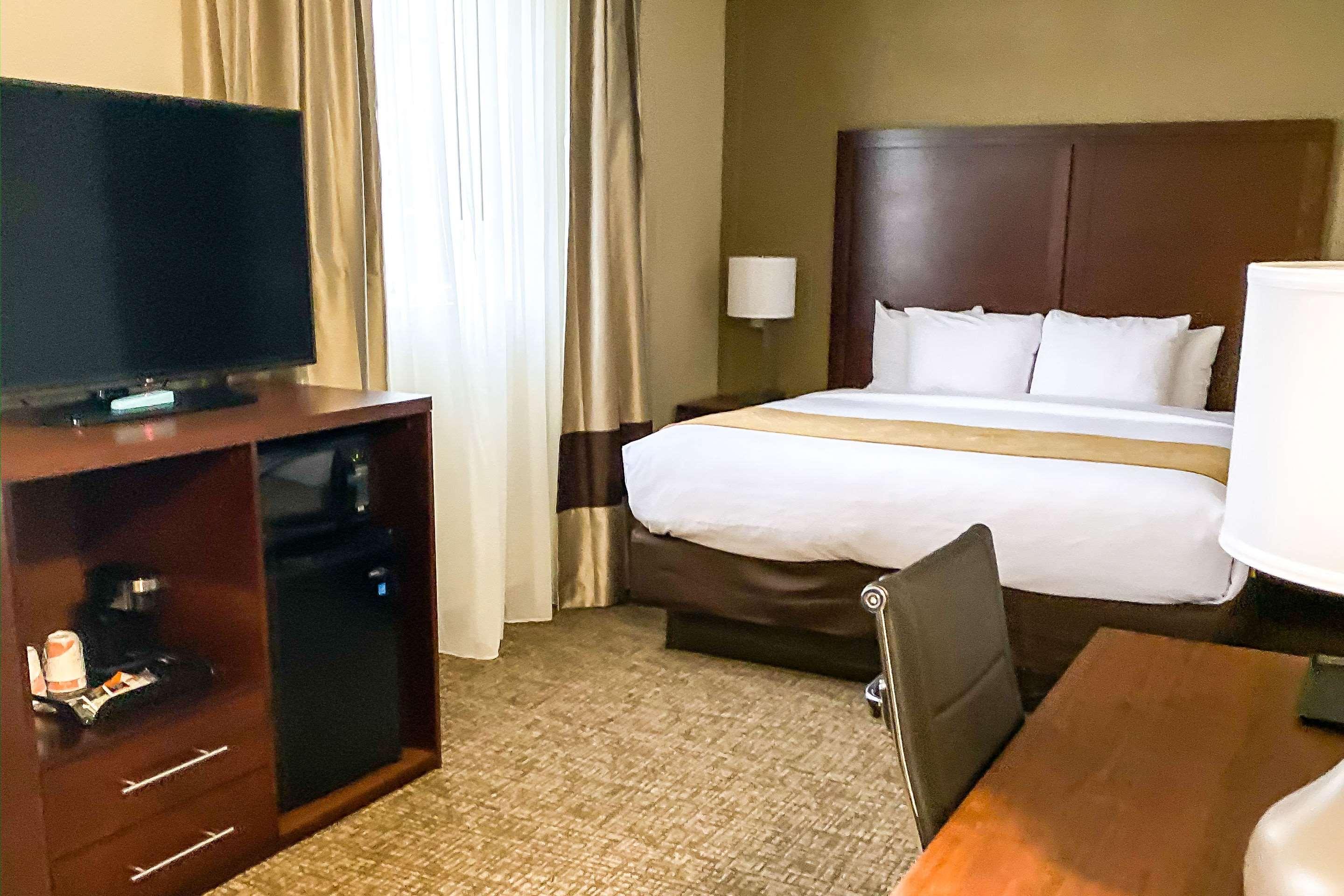 Comfort Suites Clarksville Zewnętrze zdjęcie